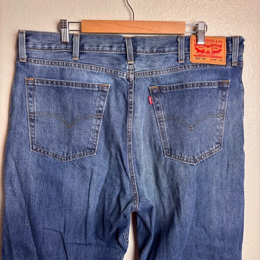 Levi's 550 '92 Jeans Mens 40x30 Relaxed Taper Medium Wash 100% Cotton 90s Y2K